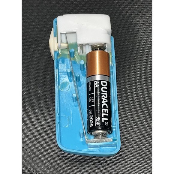 Vintage Popeye Flashlight King Features British Regd Design - Picture 4 of 5